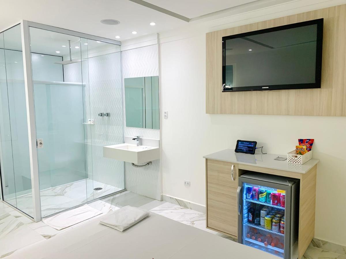 Studio Motel (Adults Only) 산토스 외부 사진