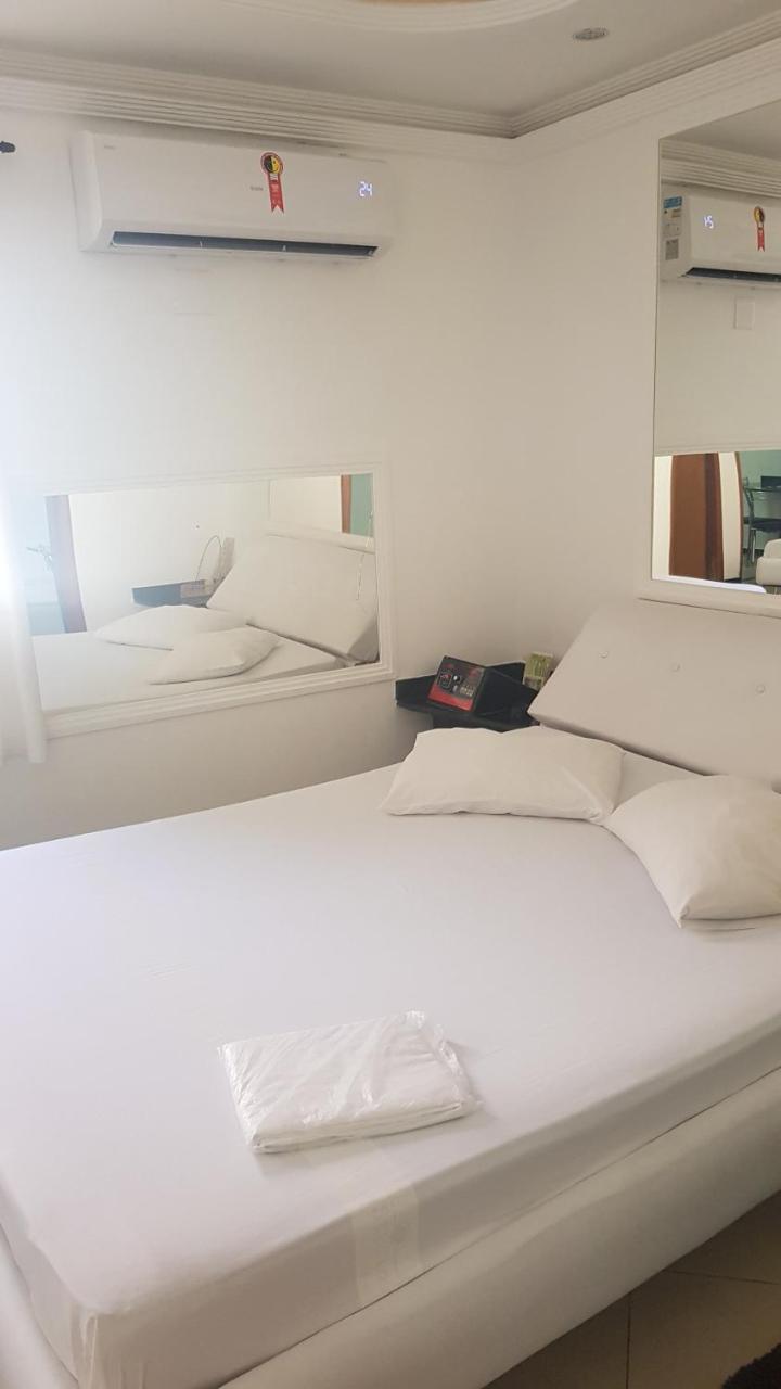 Studio Motel (Adults Only) 산토스 외부 사진